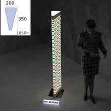 Load image into Gallery viewer, Small Triangle 1850h &lt;br&gt; Ref: ST45000
